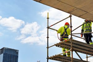 falls from scaffolding in construction: protections and more