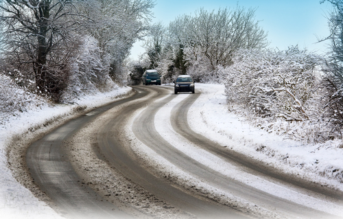 Dangourous winter driving on icy roads in New Jersey