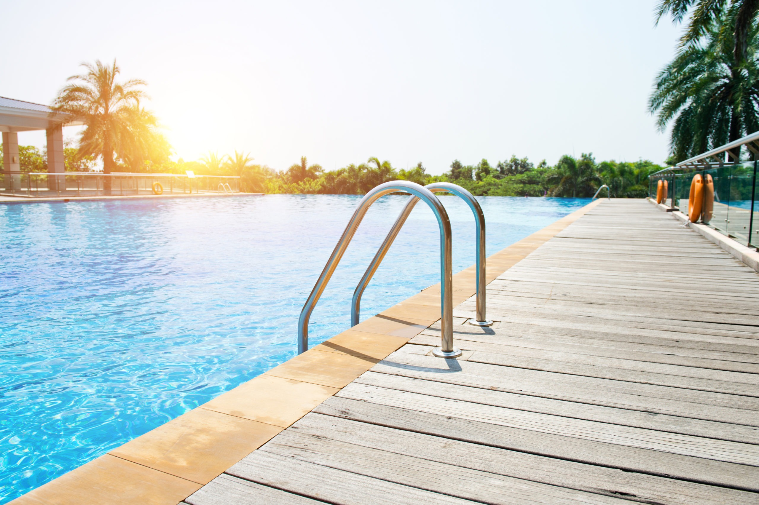 entrapment prevention in swimming pools