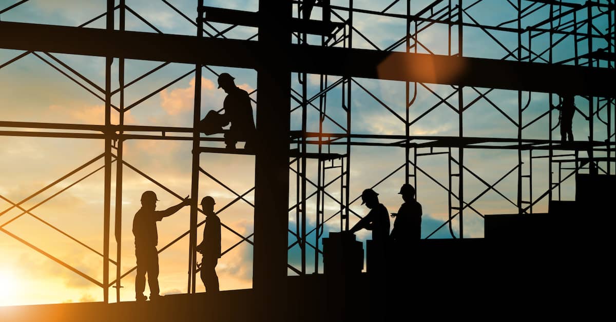 Construction workers on scaffolding in New York. | Maggiano, DiGirolamo & Lizzi