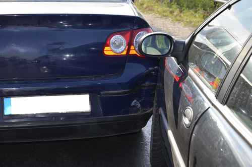 what is a sideswipe collision